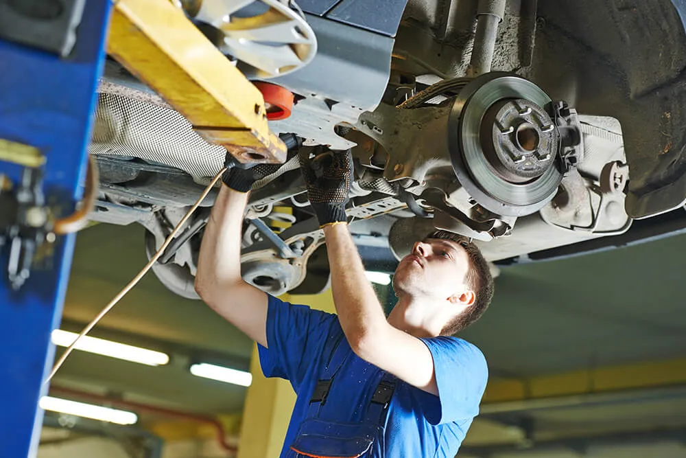 Essential Auto Repairs to Check for as the Weather Warms Up